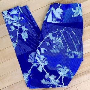 Brooks “Ghost Crop” Running Tights / Leggings